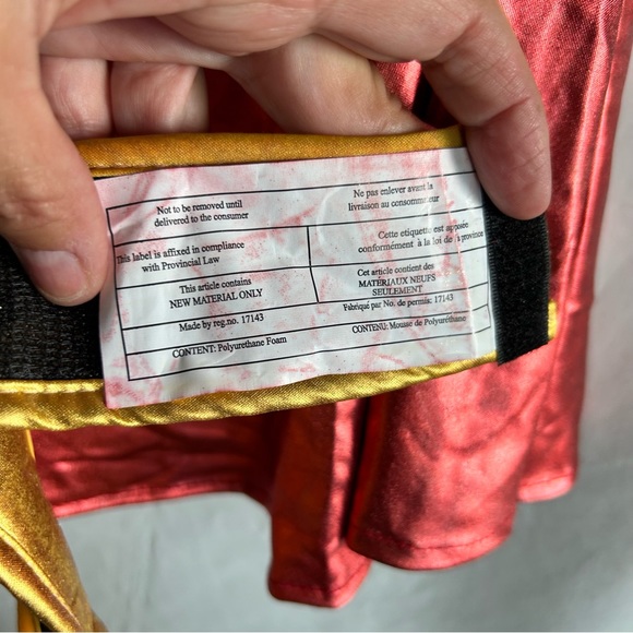 Super Girl Adult Costume | Size Medium - Picture 15 of 16